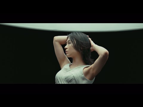 Клип — «PINK BLOOD» — Хикару Утада