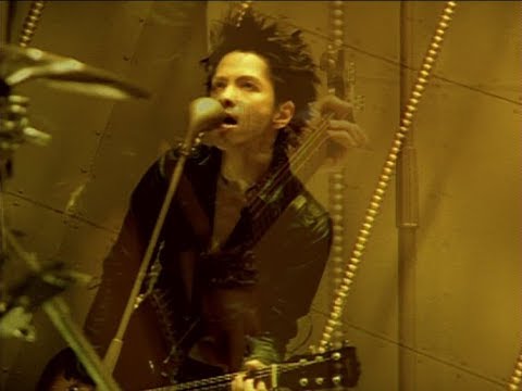 Клип — «HONEY» — L'Arc～en～Ciel