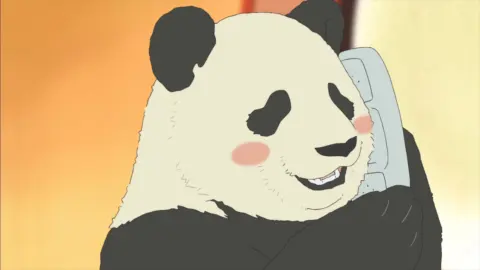 Polar Bear Cafe still 9
