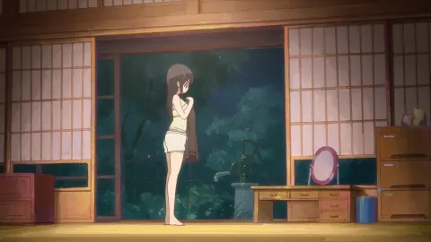 Aiura still 10