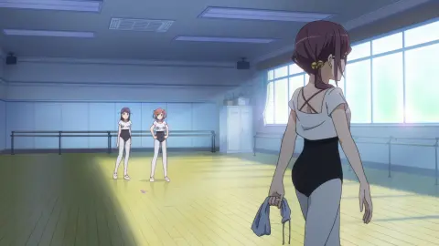 Revue Starlight still 5