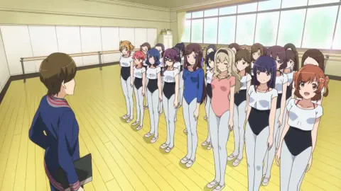 Revue Starlight still 9
