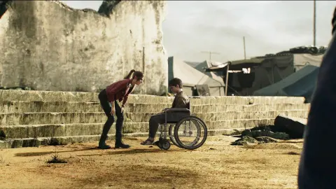 Resident Evil: Infinite Darkness still 5