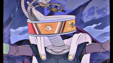 Capsules still 6